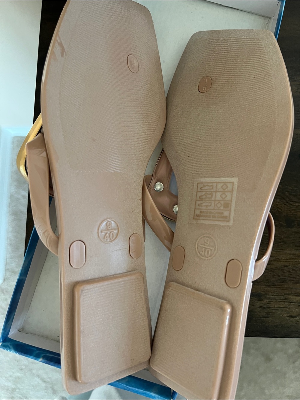 Jeffrey Campbell Nude Sandals - Picture 6 of 9